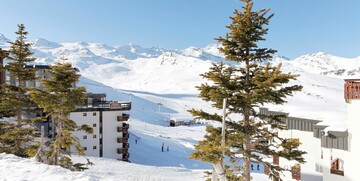 Skijanje u Francuskoj, Val Thorens, Apartmani Tourotel, na stazi