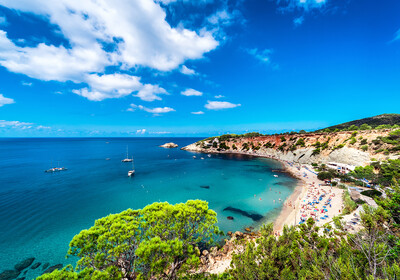 Plaža na Ibizi, ljetovanje Mediteran, putovanje Ibiza, posebnim zrakoplovom