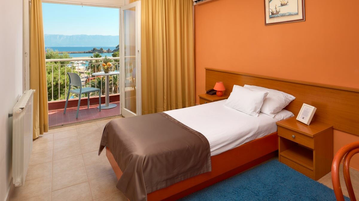Hotel Faraon, Comfort single room