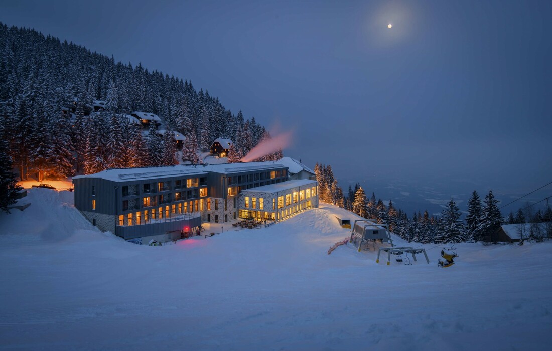 zima golte, skijanje, mondo travel, Hotel Golte