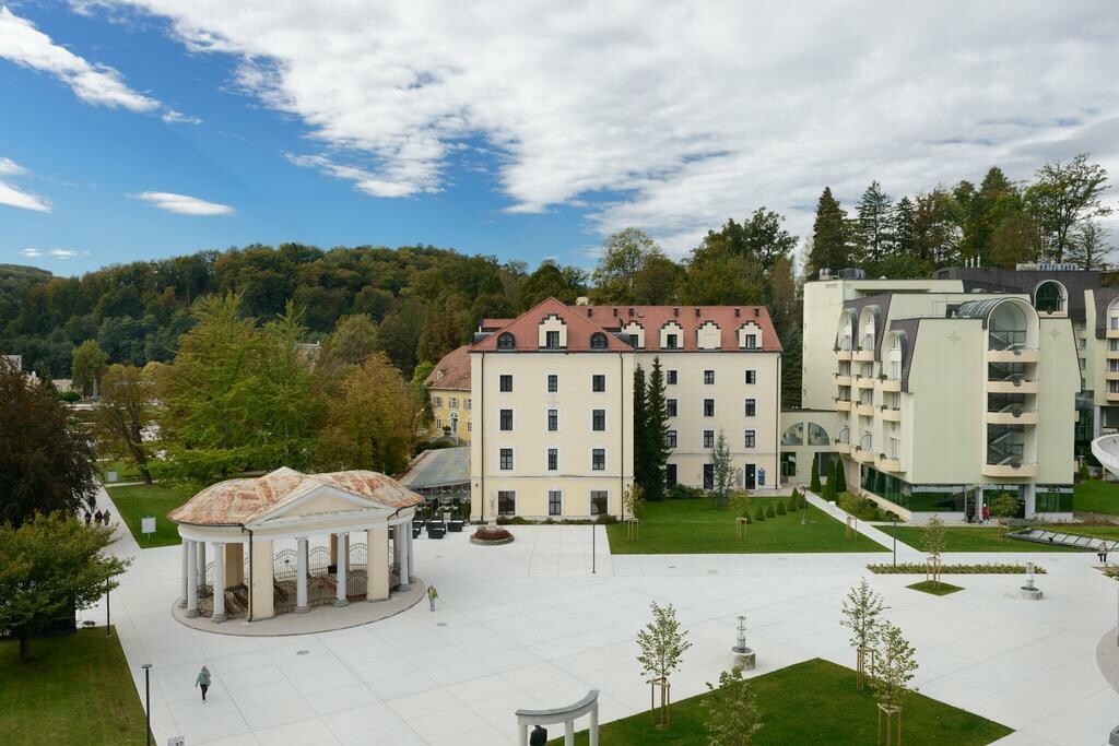 Rogaška Slatina, Hotel Zagreb