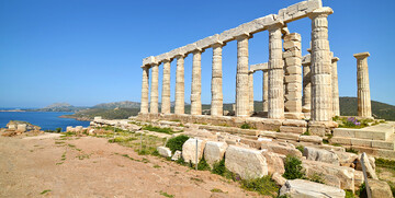 Sounion, skupina grčkih pravoslavnih manastira izgrađenih na visokim kamenim liticama