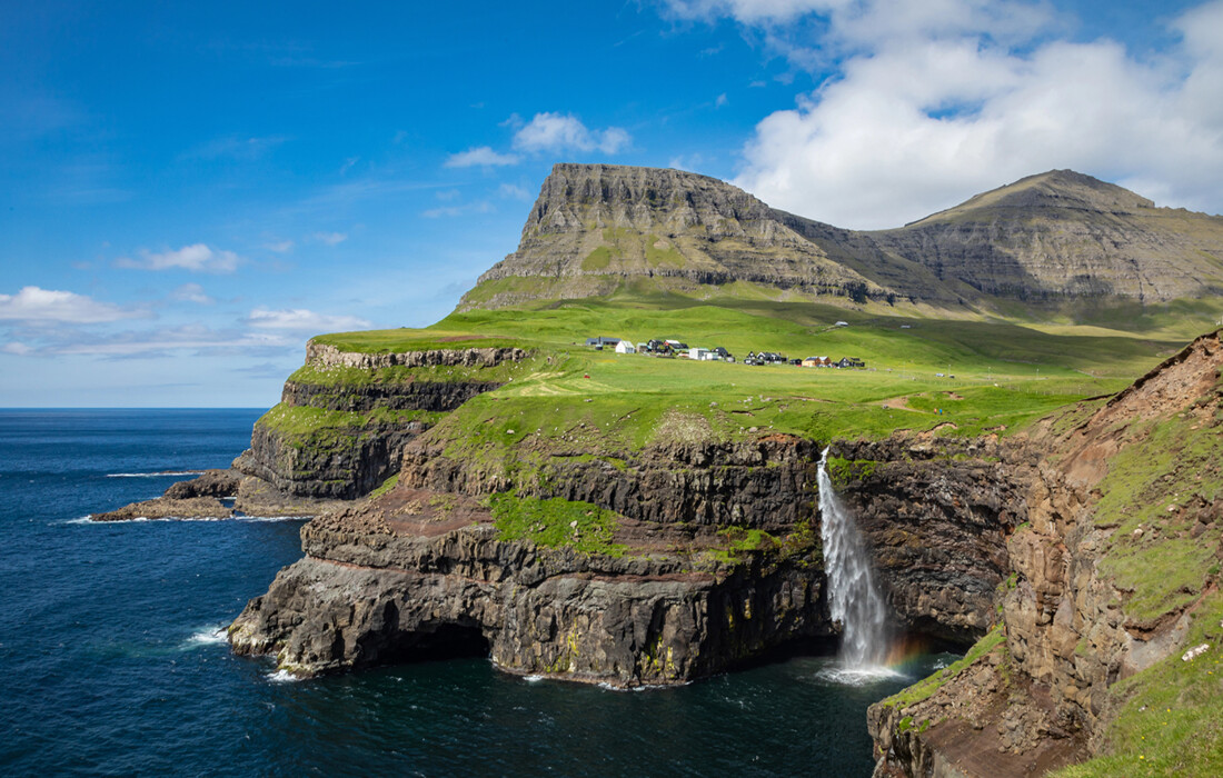 Farski otoci, Mulafossur waterfall