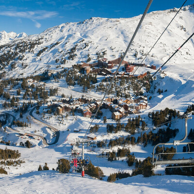 Skijanje Francuska, Les Arcs 2000. Apartmani Le Varet, skijalište.