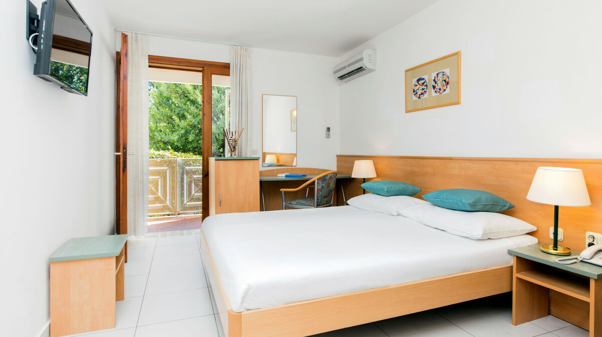 Holiday Village Bonaca - Standard Double Room 