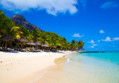 Mauricijus, predivna tropska plaža, daleko putovanje na Mauricijus,