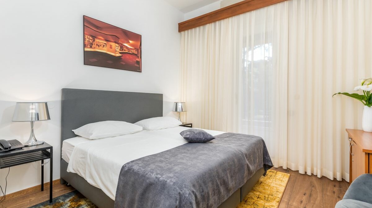 Hotel Neptun, dvokrevetna soba