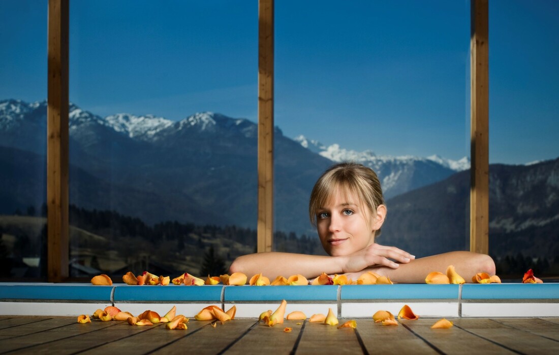 Skijanje i wellness u Sloveniji, Bohinj Park ECO Hotel exclussive wellness, jacuzzi