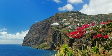 Najveća europska morska stijena Cabo Girao i cvijeće, putovanje Madeira