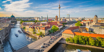 Berlin, prekrasan pogled na grad, putovanje autobusom, Mondo travel