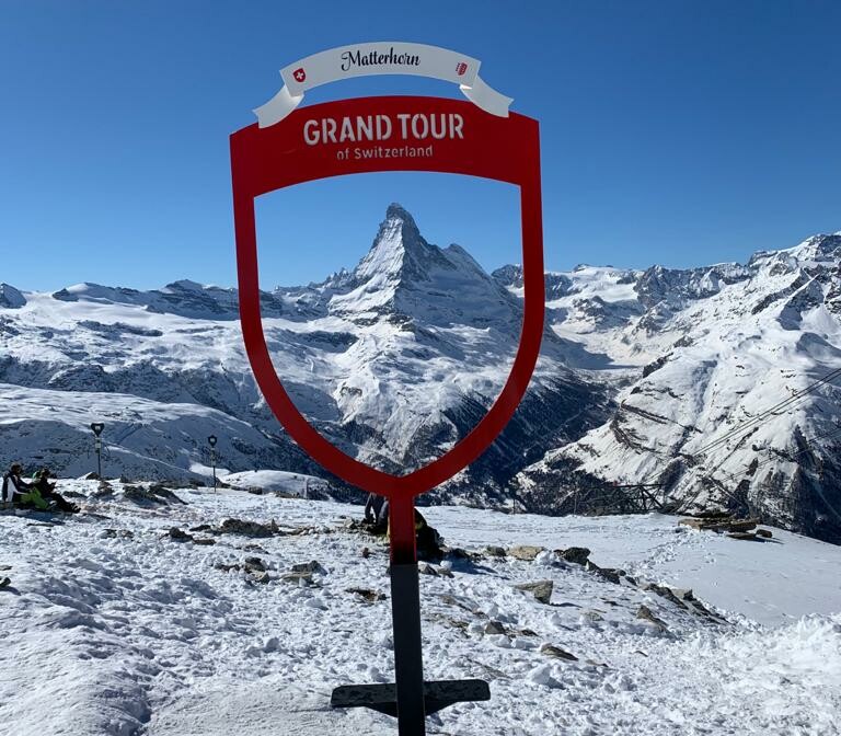 Matterhorn glacier paradise,  znak Grand tour, putovanje Švicarska, skijanje Zermatt