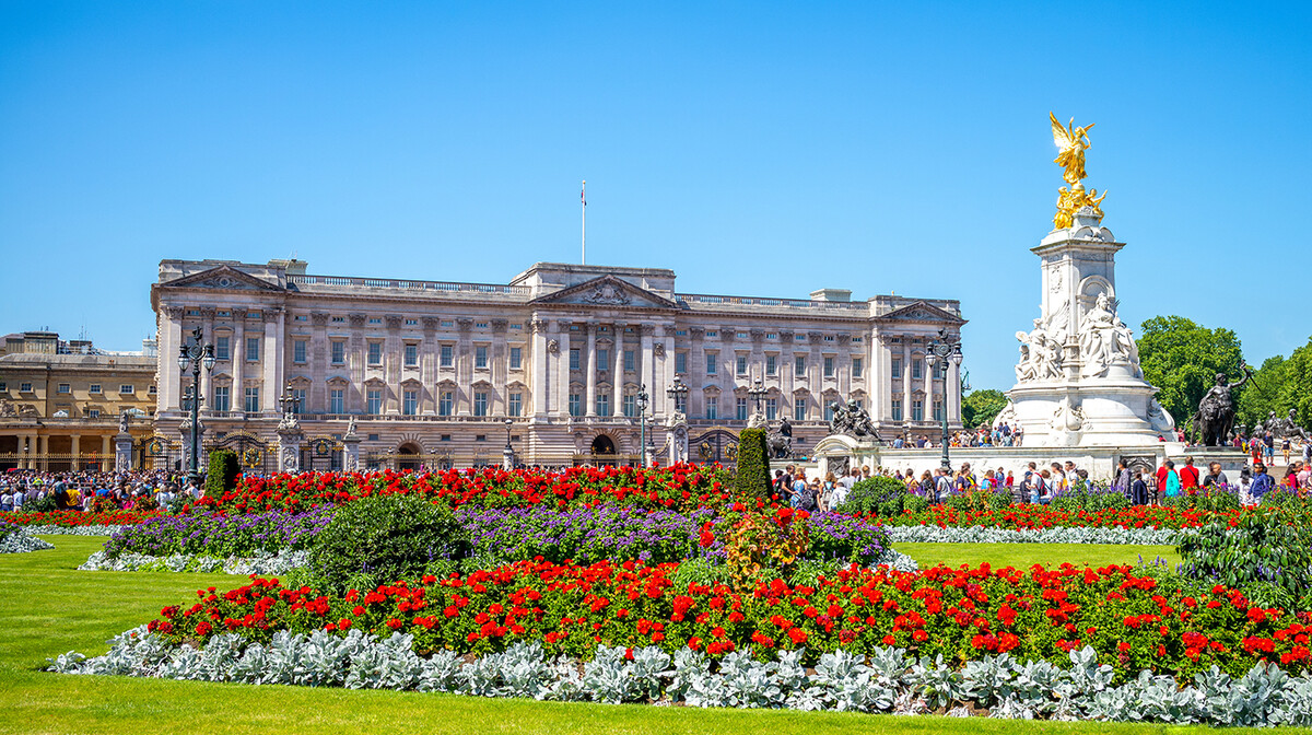 Kraljevska palača Buckingham palace, putovanje u London