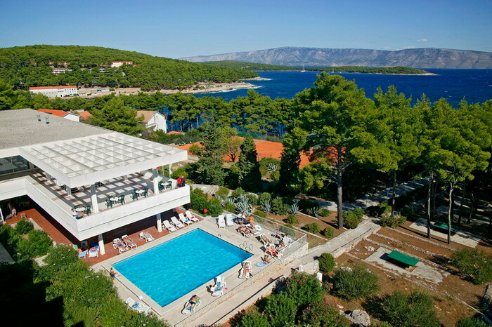 Jelsa, Hotel Hvar, bazen