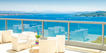 Hotel Punta, Vodice, pogleda sa terase na otoke