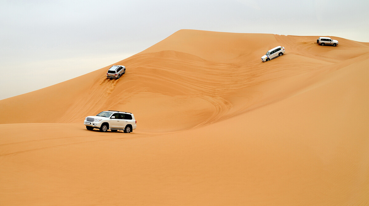 Jeep safari, putovanje u Dubai, Emirati, grupni polasci, daleka putovanja