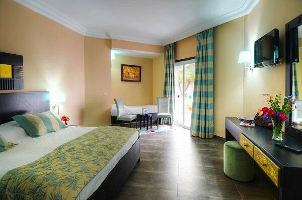 Djerba, Fiesta Beach ****