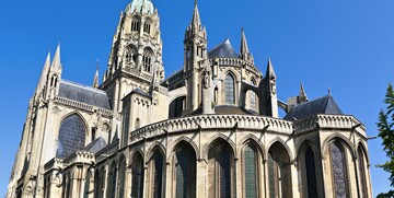 katedrala Notre Dame u Bayeuxu, putovanje francuska, garantirani polasci