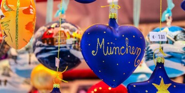 blagdanski ukrasi u obliku srca, autobusna putovanja, Mondo travel, europska putovanja