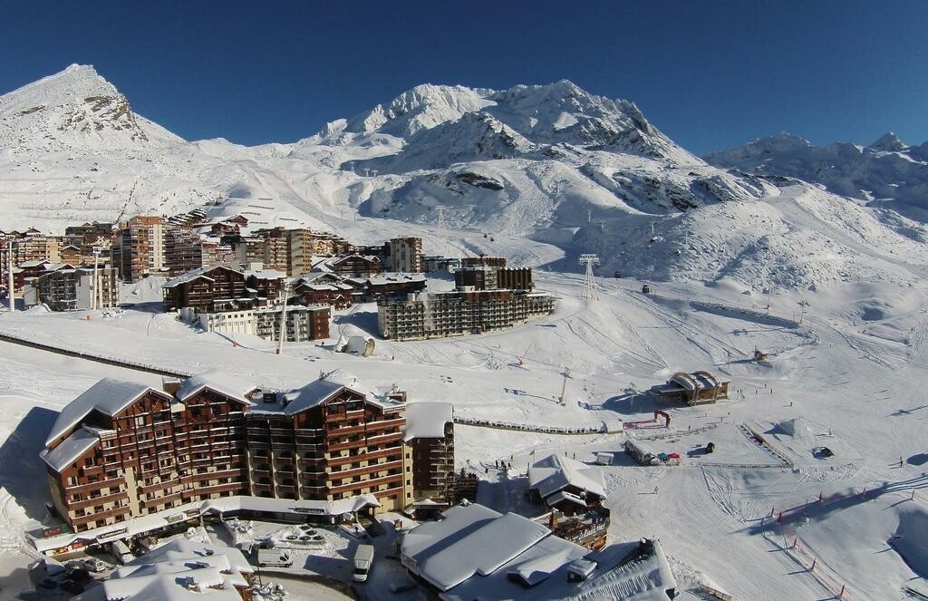 Skijanje u Francuskoj, Val Thorens, Le Chamois D’Or, izvana