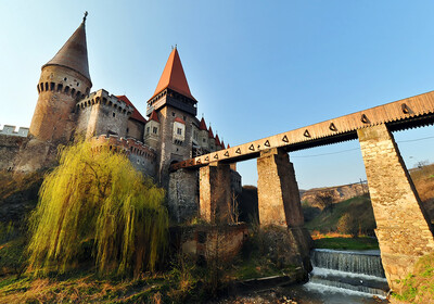 Transilvanija - Huneazi Castle