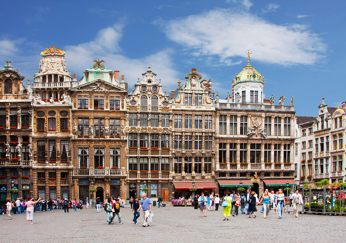 Grand Place u Bruxellesu, putoavanje Zemlje Beneluxa, putovanje autobusom