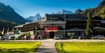 Slovenija, Wellness Ramada Resort,Kranjska Gora, izgled hotela izvana 