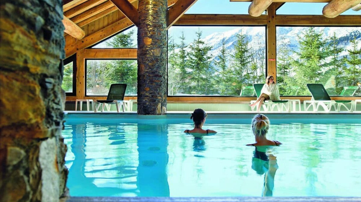 Premium Residence les Fermes de Meribel, bazen