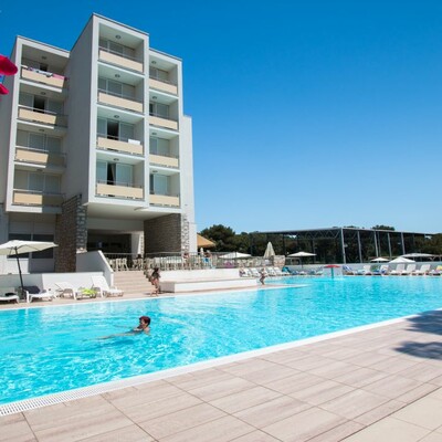 Biograd, Hotel Adria, vanjski bazen