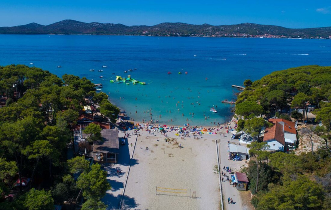 plaza-soline-biograd-na-moru