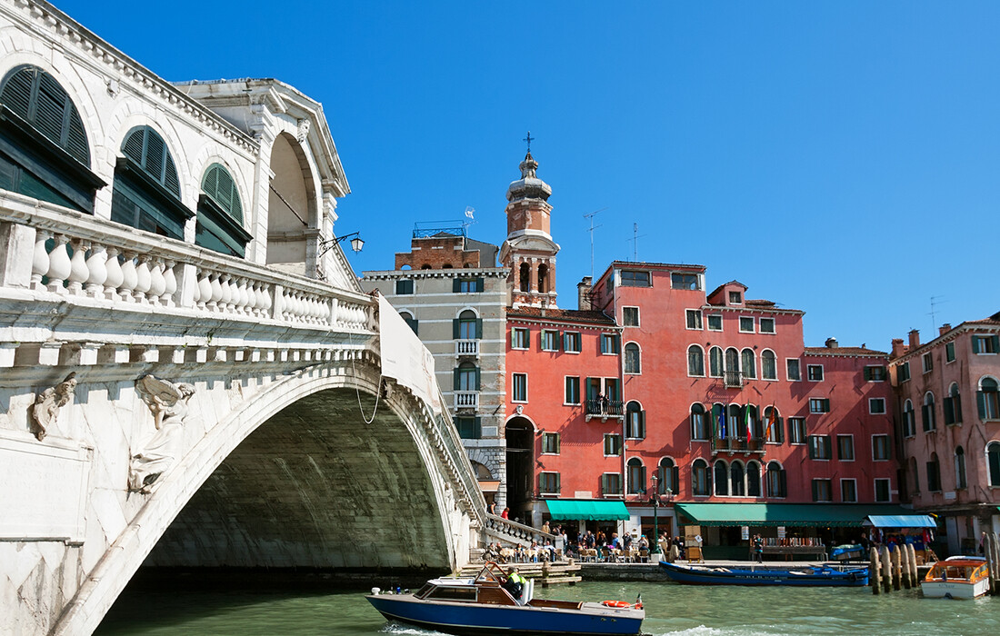 Rialto most na putovanju u veneciju, Mondo travel