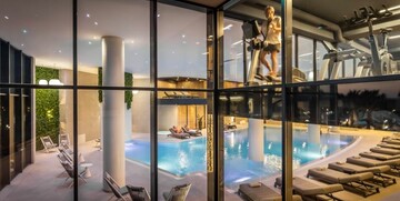 Makarska, Aminess Khalani Beach Hotel, unutarnji bazen
