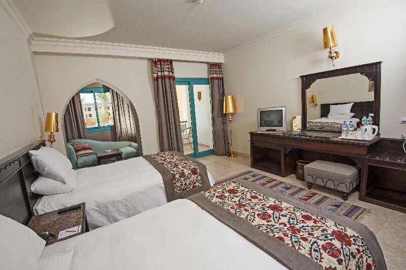 Egipat, Hurghada mondo travel, Sunrise Garden Beach Resort, primjer sobe