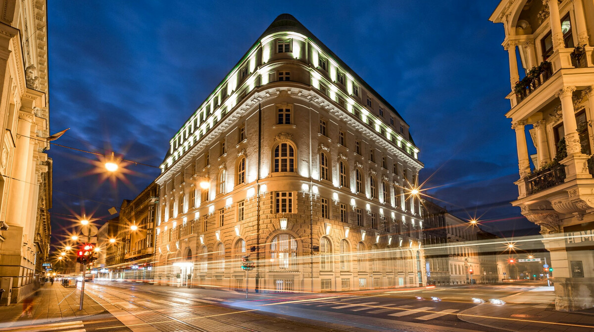 Hotel Amadria Park Hotel Capital, noćna slika, putovanje u Zagreb, doček nova godina 