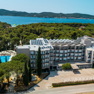 Family Hotel Adria, Ulaz