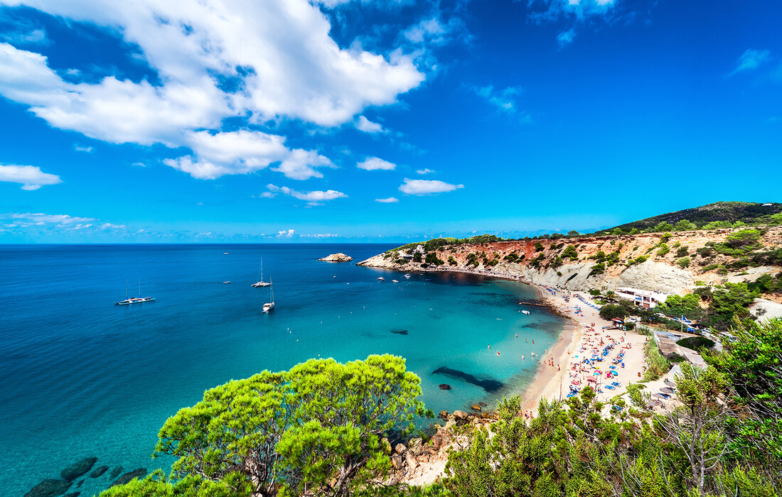 Plaža na Ibizi, ljetovanje Mediteran, putovanje Ibiza, posebnim zrakoplovom