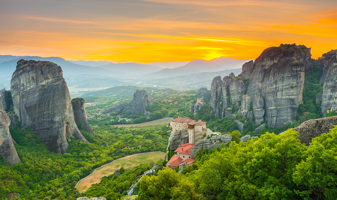 Meteora u zalazak sunca