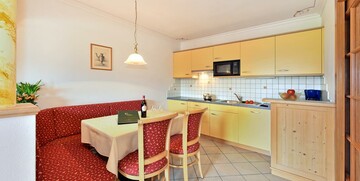 Skijanje u Italiji, skijalište Kronplatz, Residence Diana, kuhinja
