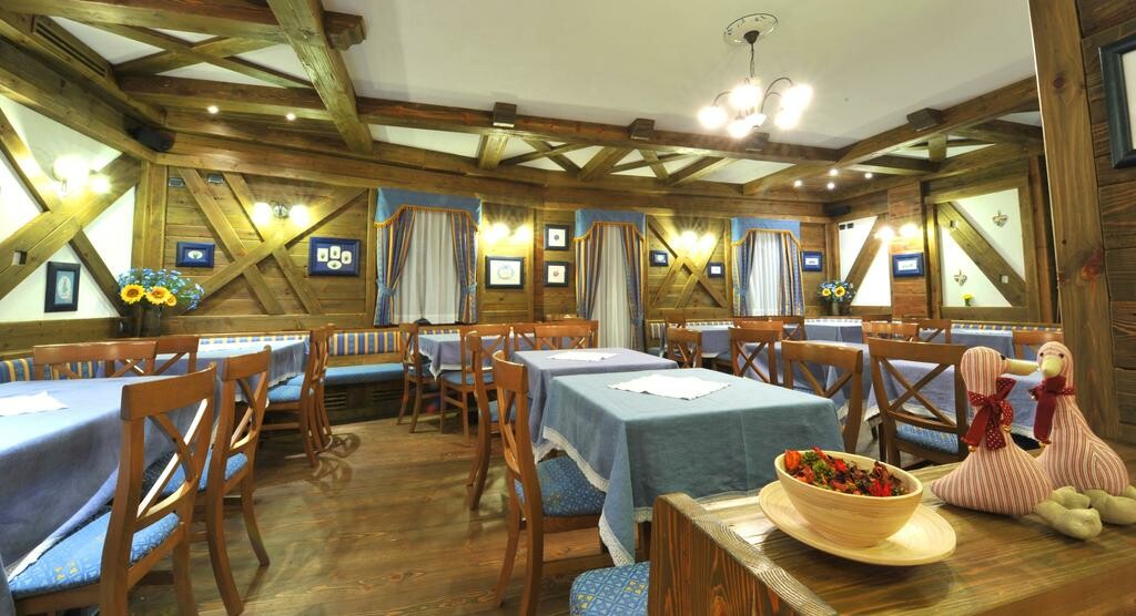 Skijanje u Italiji, skijalište Passo Tonale, Family Hotel Adamello, restoran