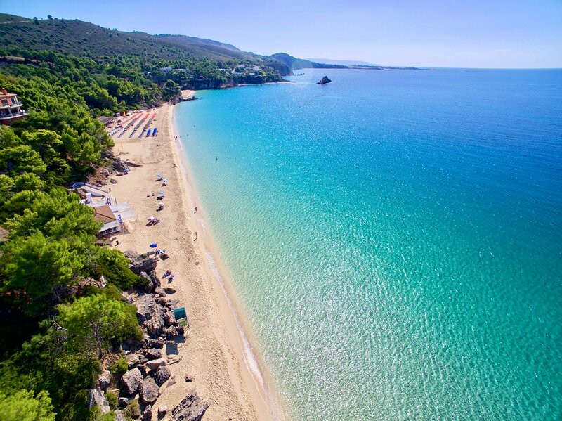 Grčka Mondo travel ljetovanje Kefalonija, Lassi. Hotel Makris Yialos, plaža