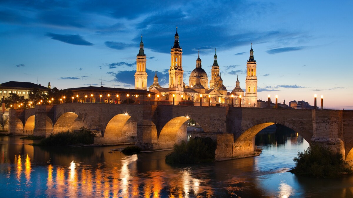 Zaragoza, mondo travel 