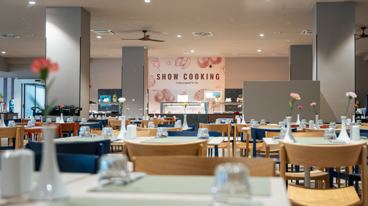 Family Hotel Adria, Restoran