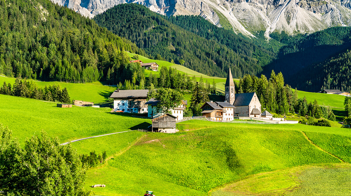 Crkva Sv. Maddalene, Dolomiti, putovanje Dolomiti i Alpe