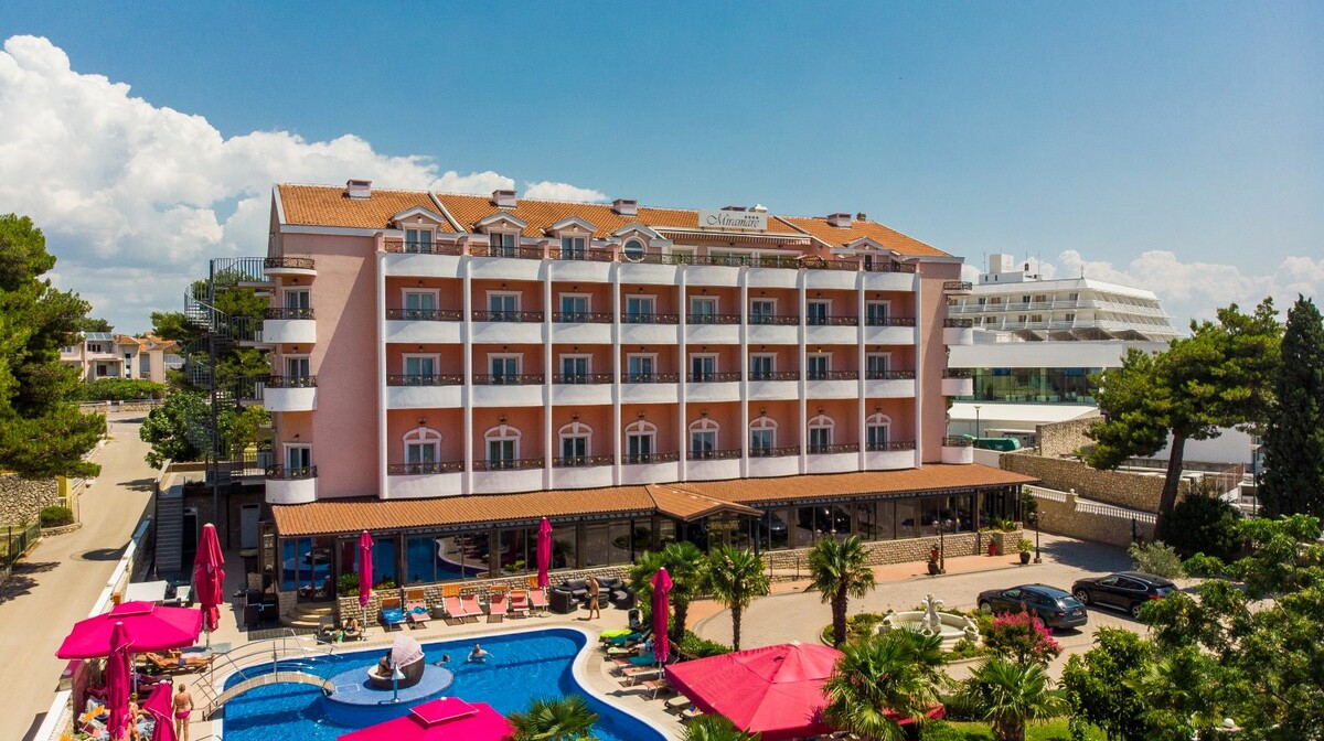 Vodice, Hotel Miramare, vanjski bazen