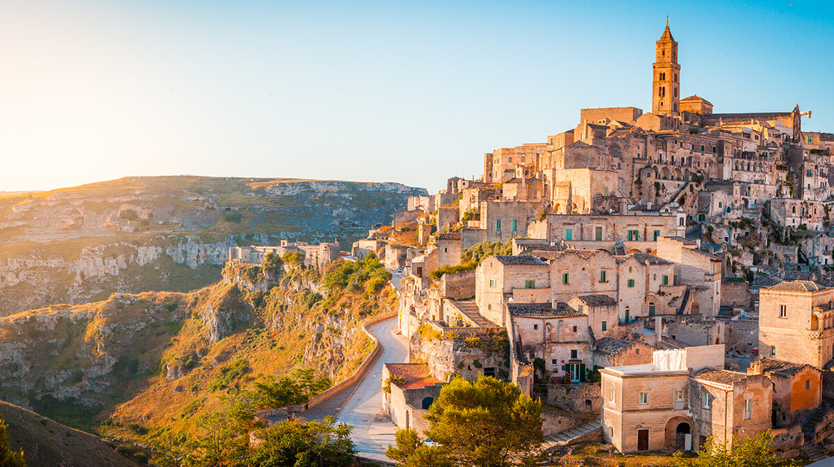 MAtera u Basilicati, Putovanje Apulija i Basilicata autobusom