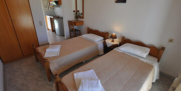 monod travel Krf, Studio Liberty's, primjer studia, spavaća soba