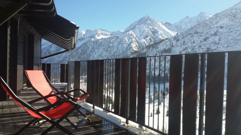 Skijanje u Italiji, skijalište Passo Tonale, Family Hotel Adamello, pogled