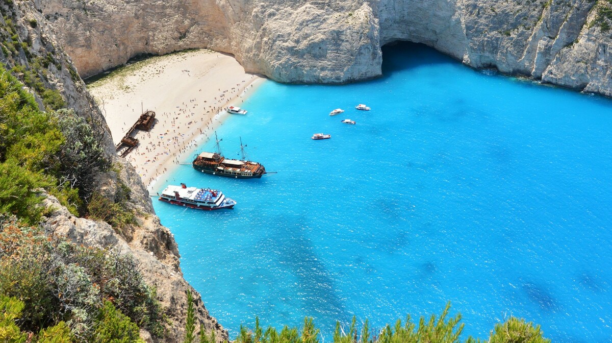 Navagio, putovanja zrakoplovom, Mondo travel, europska putovanja, garantirani polazak