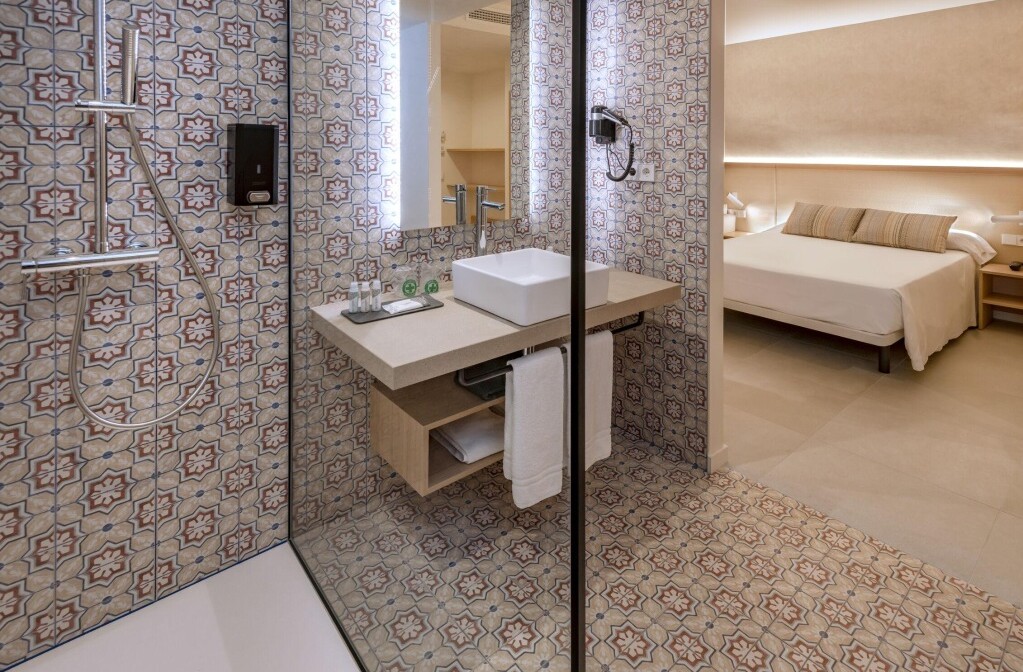 Španjolska, Costa Brava, Alhambra 4*