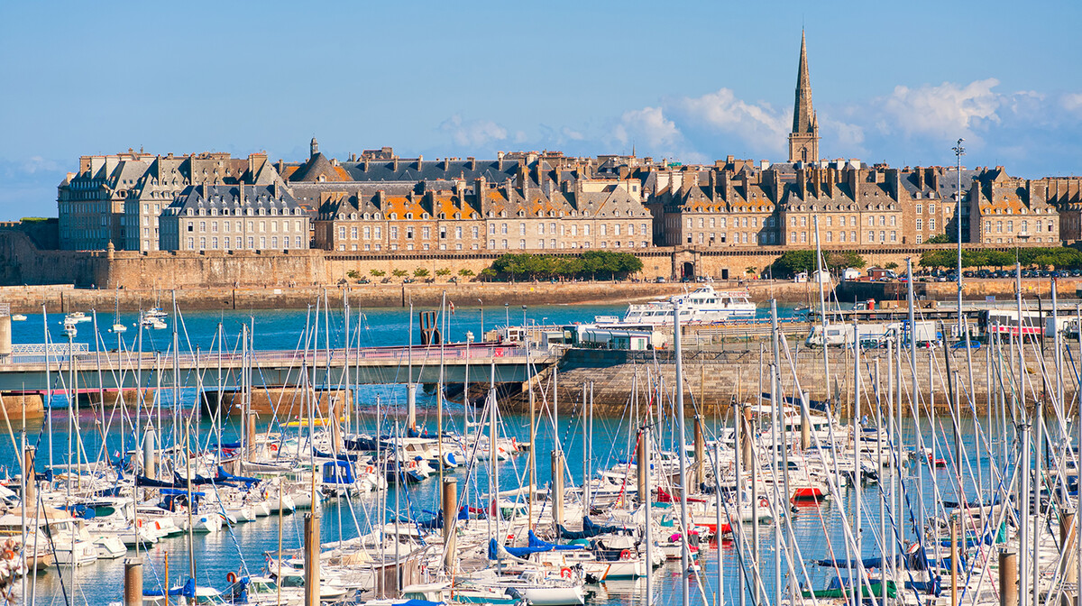 opasani gradić Saint-Malo, putovanje normanija i bretanja, putovanje zrakoplovom