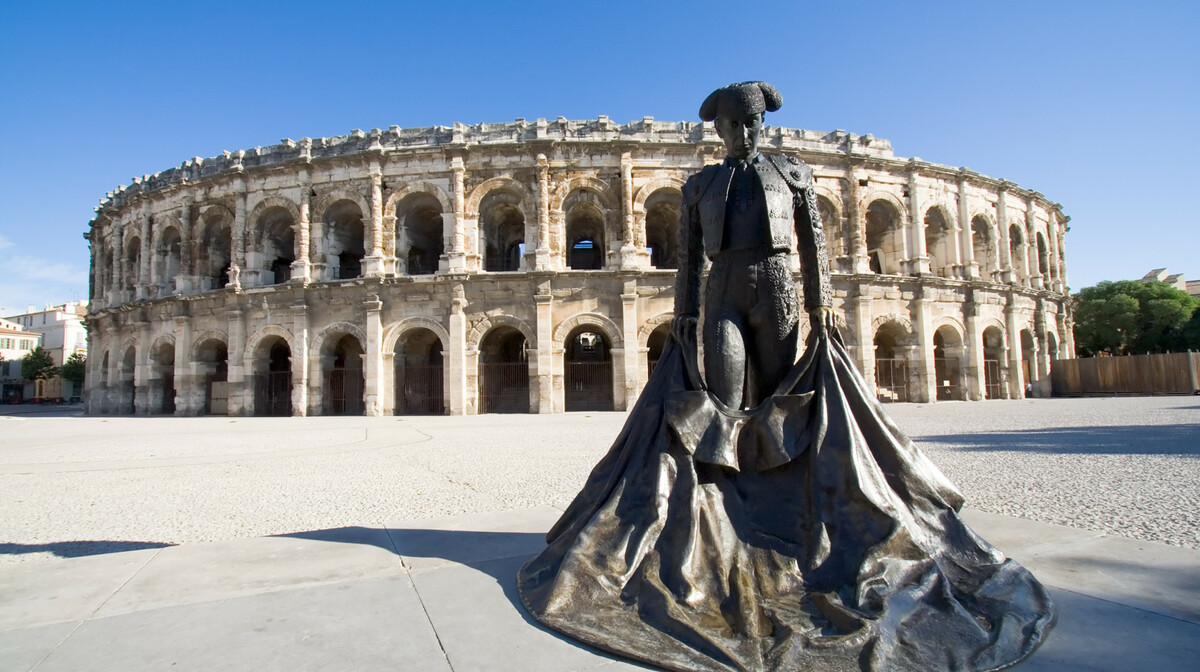 Arena u Nimesu, putovanje Mondo travel